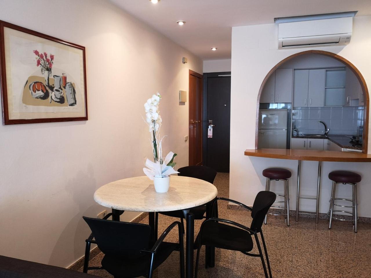 URH Ciutat de Mataró Exterior foto